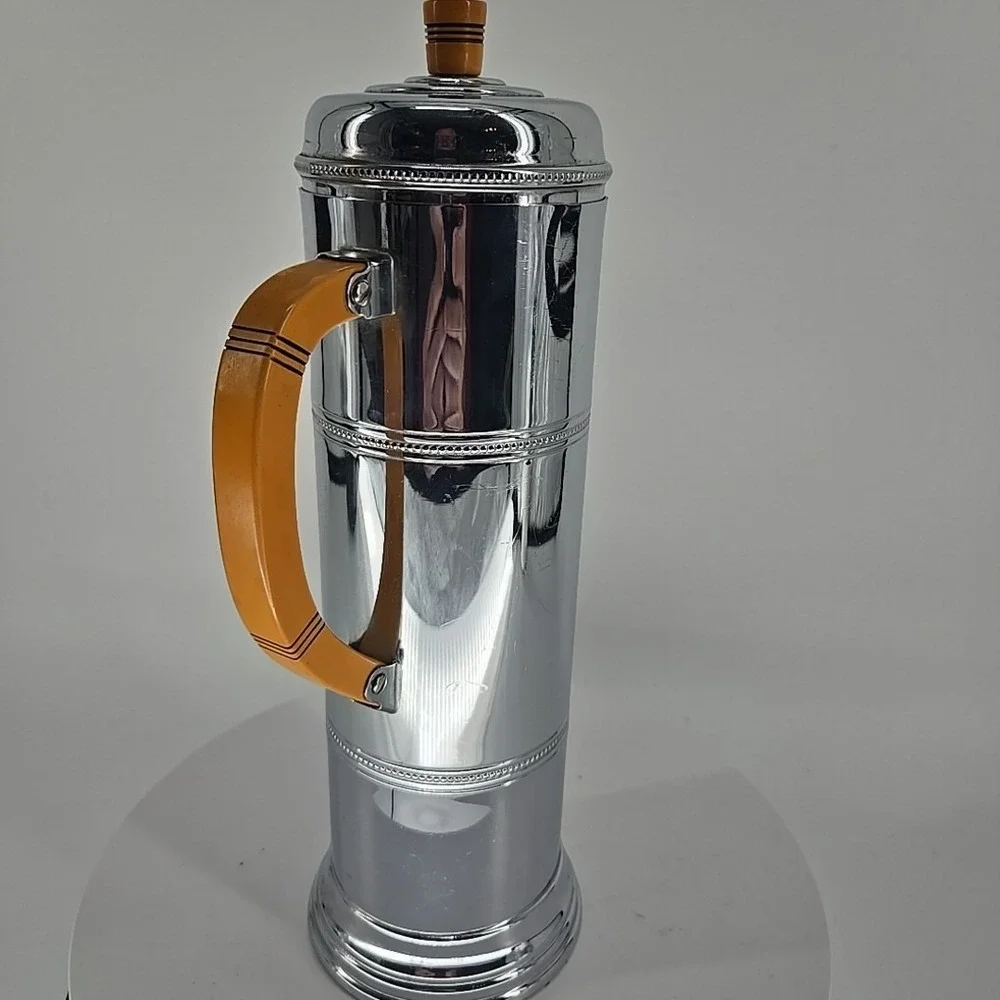 Vintage Farber Bros‎ Krome-Kraft Art Deco Cocktail Shaker Butterscotch Bakelite